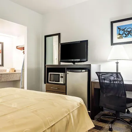 Quality Inn Near Six Flags Douglasville Esterno foto
