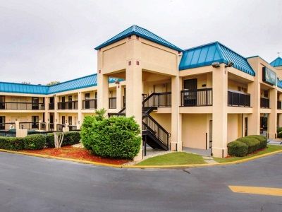 Hotel Quality Near Six Flags Douglasville